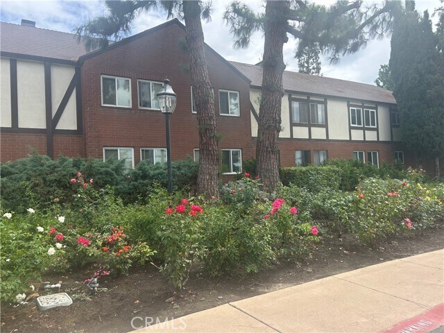 Primary Photo - 15500 Williams St