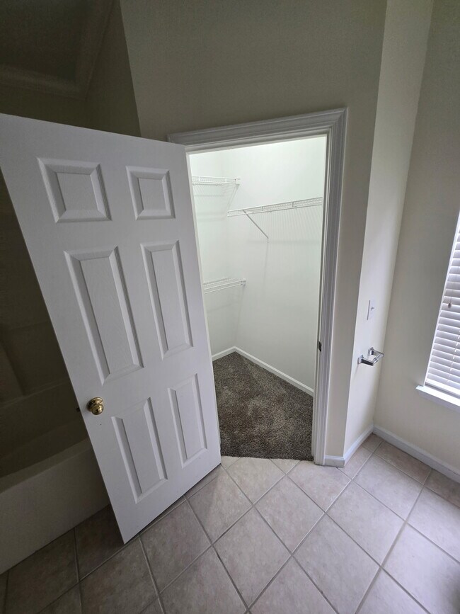Foto del edificio - 5315 Cottage Ln