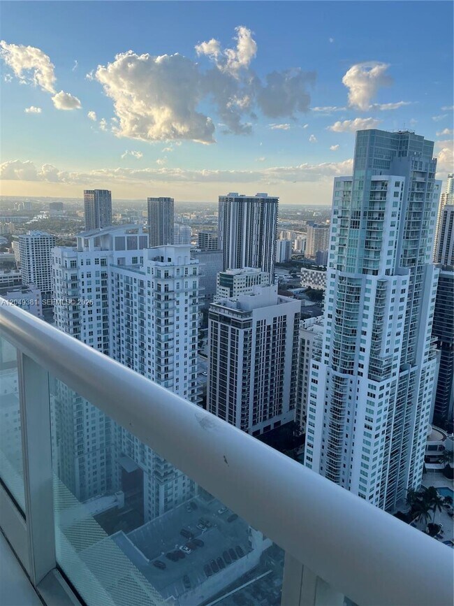 Building Photo - 50 Biscayne Blvd