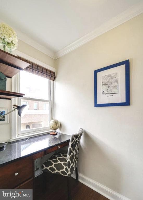 Building Photo - 718 S Washington St