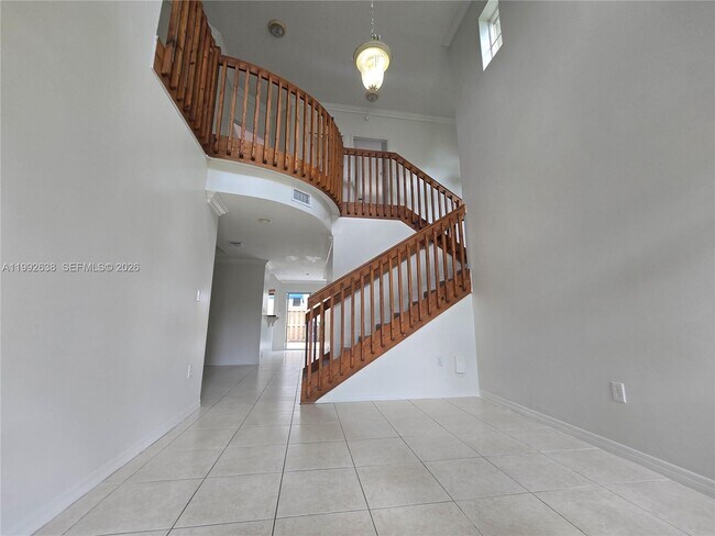 Building Photo - 8421 SW 124th Ave.