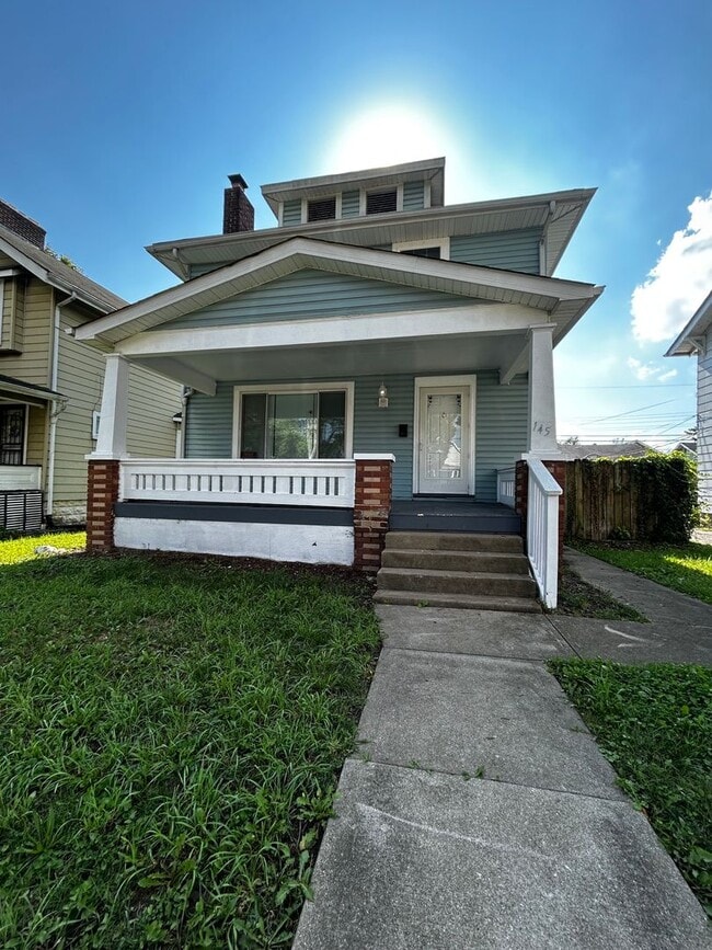 Building Photo - 145 N Hague Ave