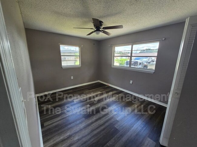 Building Photo - 3007 Reiter Dr