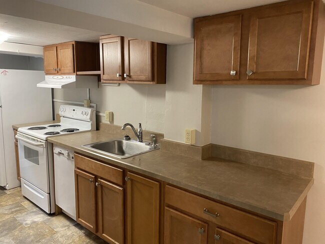 Foto del edificio - 635 Yellowstone Ave