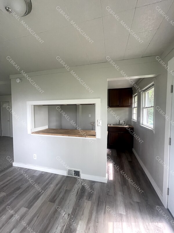 Foto del edificio - 4502 Milton Dr