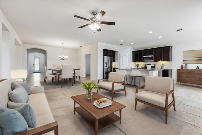 Foto del edificio - 6805 Leonardo Dr