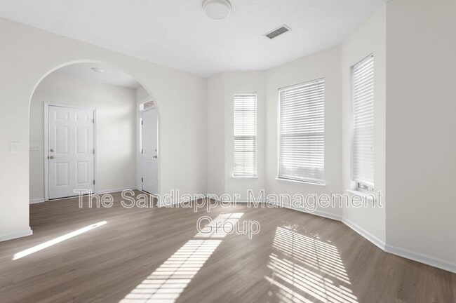 Building Photo - 5078 Weatherstone Rd