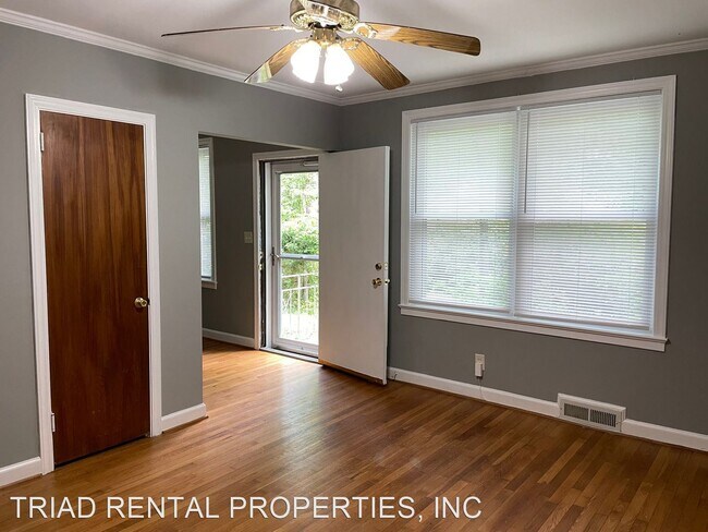 Building Photo - 2 br, 1 bath House - 711 MOUNTAIN ROAD