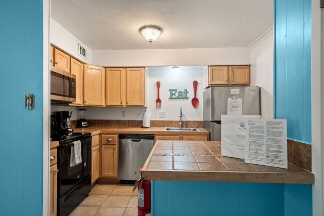 Foto del edificio - 2025 Eleventh Street-SI FL2-ID1023387P