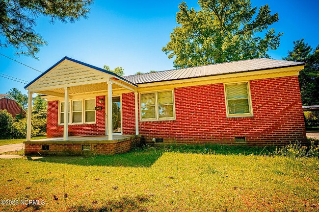 Foto del edificio - 1105 Sycamore Rd