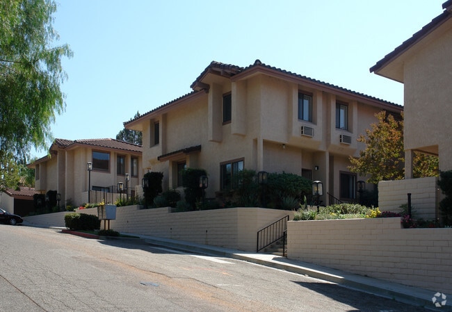 1800 Foursite Lane - Rachel Terrace