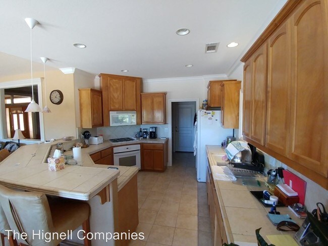 Building Photo - 1542 Brinn Dr