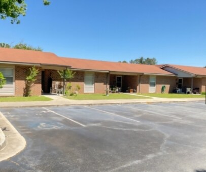 Building Photo - 1401 Newton Dr