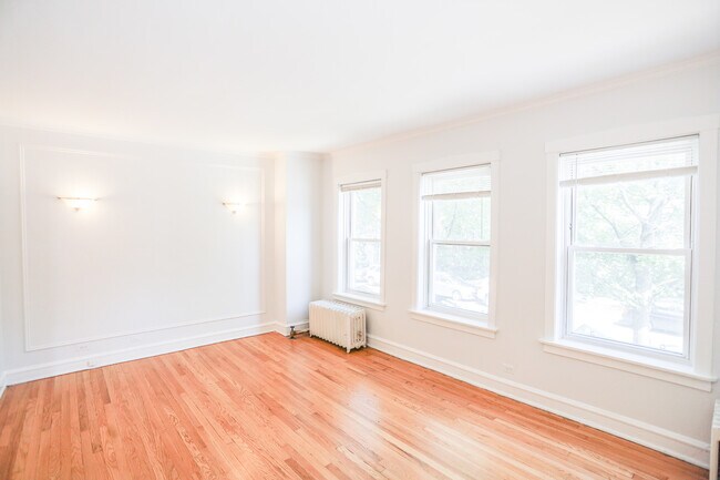 Building Photo - 6414 N Newgard Ave