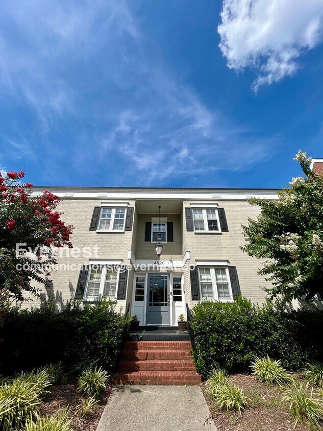 Foto principal - 4520 Grove Ave