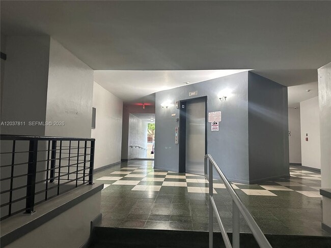 Building Photo - 7420 W 20th Ave