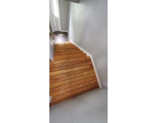 Foto del edificio - 504 Fuller St