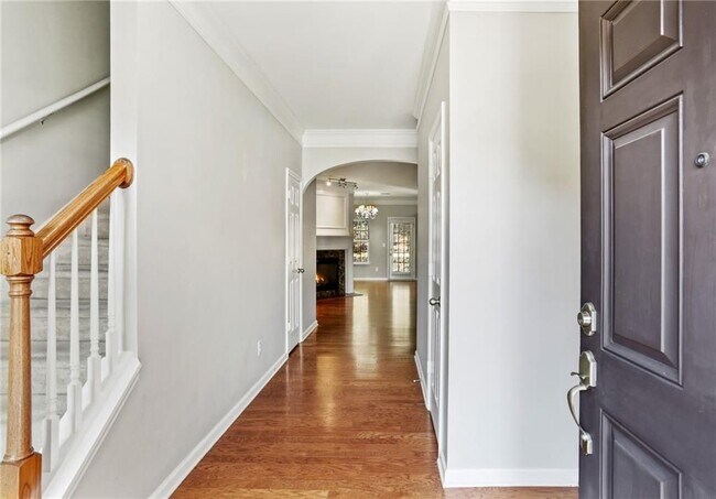 Building Photo - 9830 Murano View