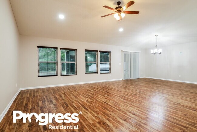 Foto del edificio - 7370 Benes Trail