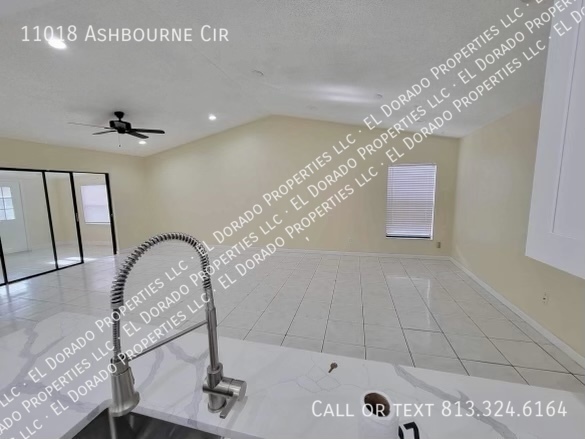 Building Photo - Renovated  3 bedroom 2 bathroom home for r...