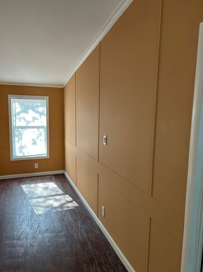 Foto del edificio - Spacious 4-Bedroom/2-Bath Mobile Home-Great Location!  Minutes to Eglin Air Force Base