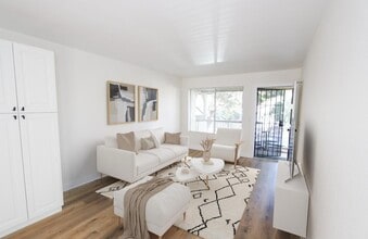 Building Photo - 9647 Spyglass Ave