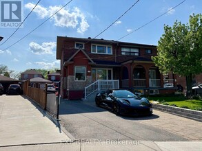 Building Photo - 132 Brookhaven Dr
