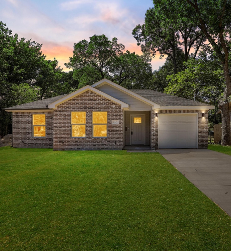 Photo - 2327 Harding St (Dallas, TX)