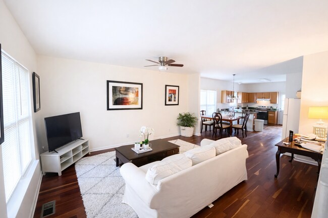 Foto del edificio - 2178 Abner Pl NW