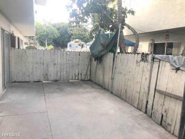 Foto del edificio - 14082 Buena St