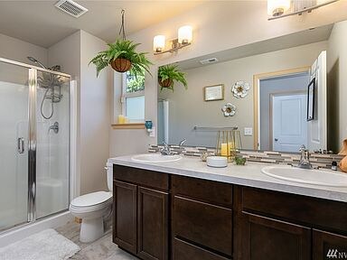 Foto del edificio - 2531 Jacaranda Ave