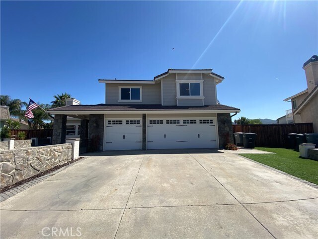 Primary Photo - 22889 Ari Cir