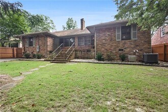 Building Photo - 153 Lindbergh Drive NE
