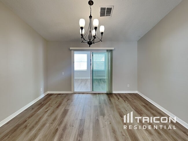 Building Photo - 13410 Maureen Avenue Spring Hill FL