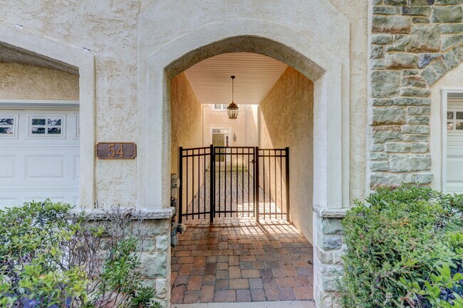 Foto del edificio - 54 Old Barn Dr