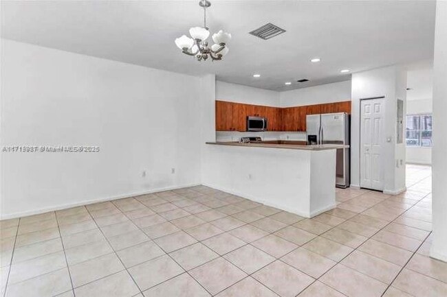 Photo - 2577 SW 82nd Ave House