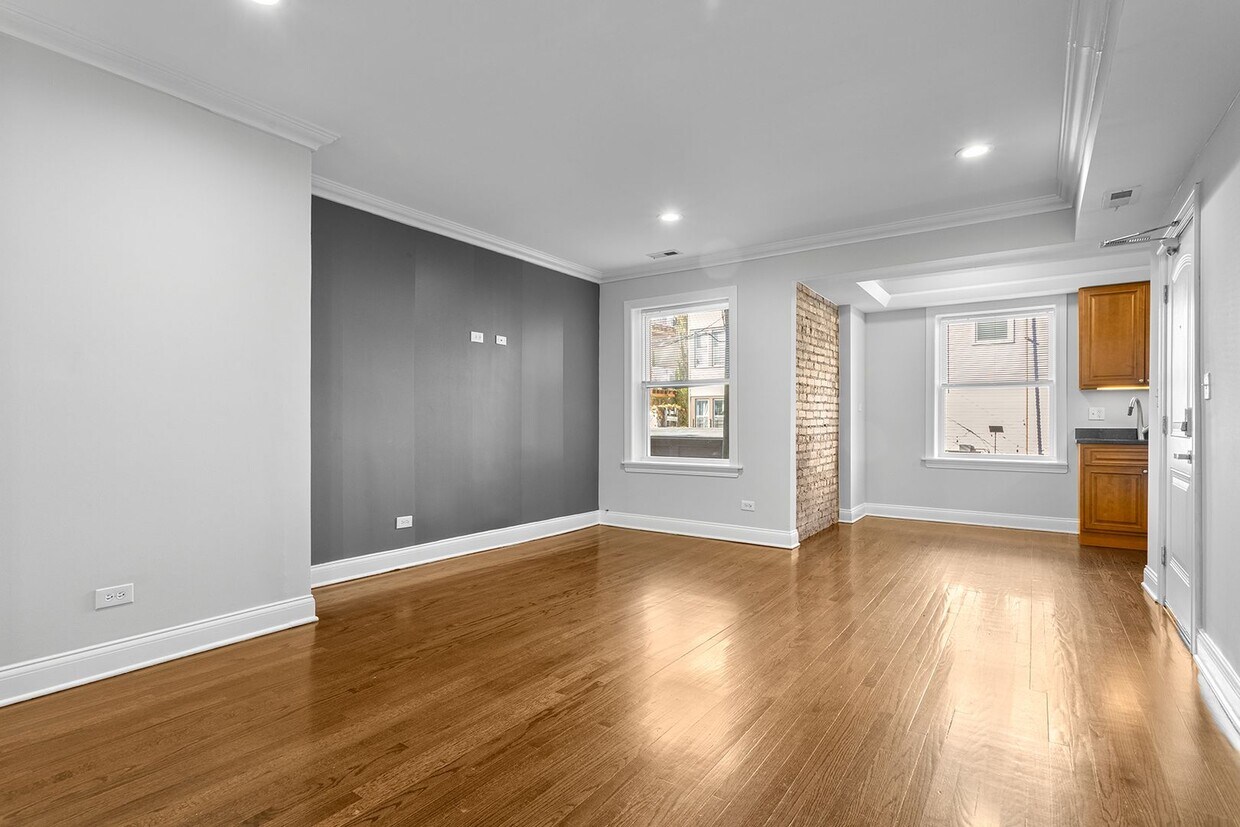 Foto principal - 7720 N Ashland Ave
