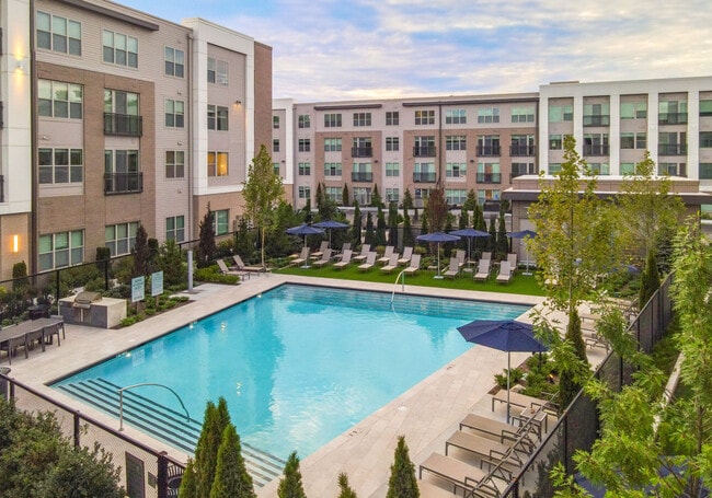Building Photo - Sagewell Hanover