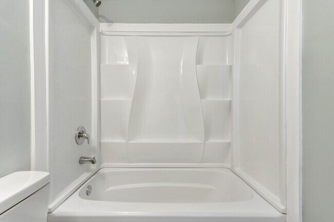 Foto del edificio - One block from Historic District - Renovated Two Bedroom