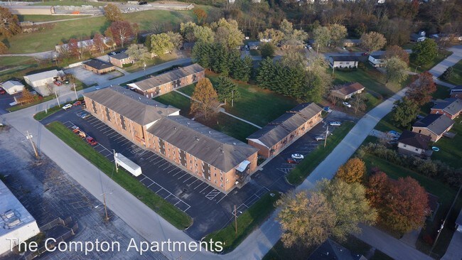 Foto del edificio - 101 Compton Dr