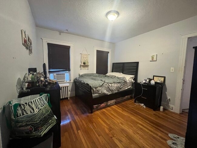 Building Photo - 98 Westbourne Ter