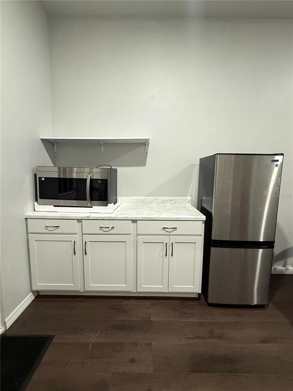 Building Photo - 1532 Reade Cir