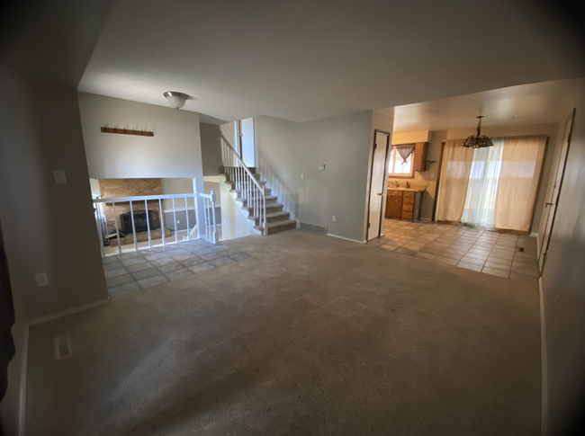 Building Photo - 104 Briarwood Ct