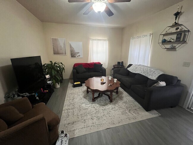 Foto del edificio - 314 N 14th St