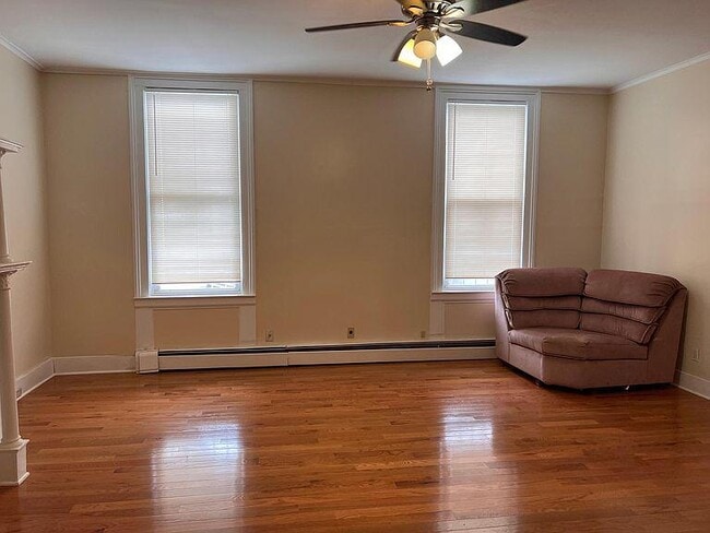 Foto del edificio - 1865 Stockholm St