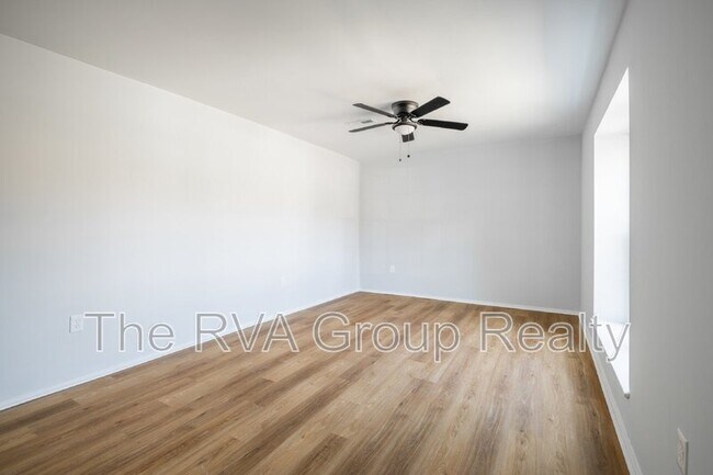Foto del edificio - 749 Pleasant St