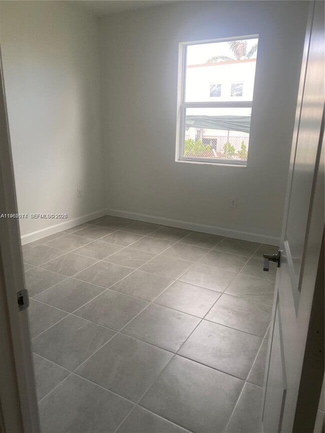 Building Photo - 28857 SW 163rd Ct