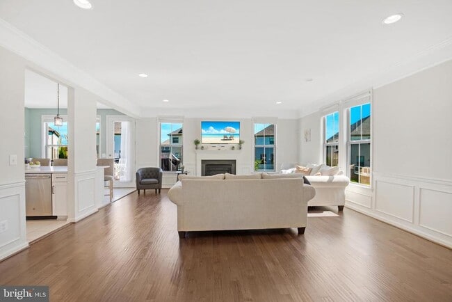 Building Photo - 42526 Oxford Forest Cir