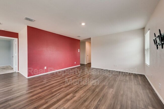 Building Photo - 353 Gunsmith Way