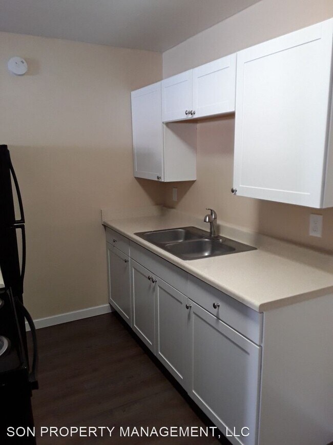 Foto del edificio - 435 E 18th St
